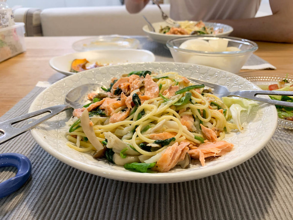 [低脂質レシピ]鮭とほうれん草のクリームパスタ＆ハードリピしてるお蕎麦の話 ゴホウビブログ 2